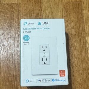 TP-Link Kasa Smart Wi-Fi Outlet with White Design